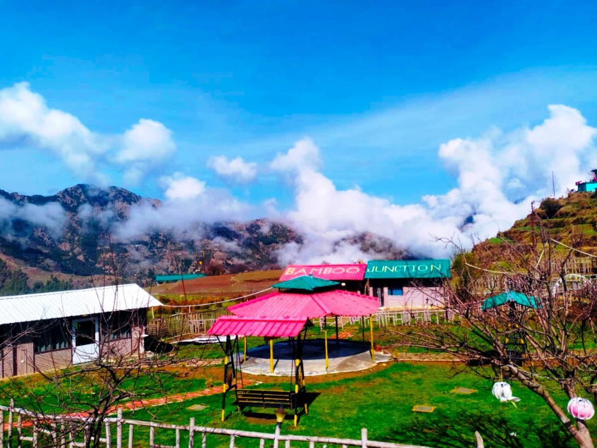 Bamboo Junction Resort - Kanatal, Valley & Mountain View Dhanaulti Kültér fotó