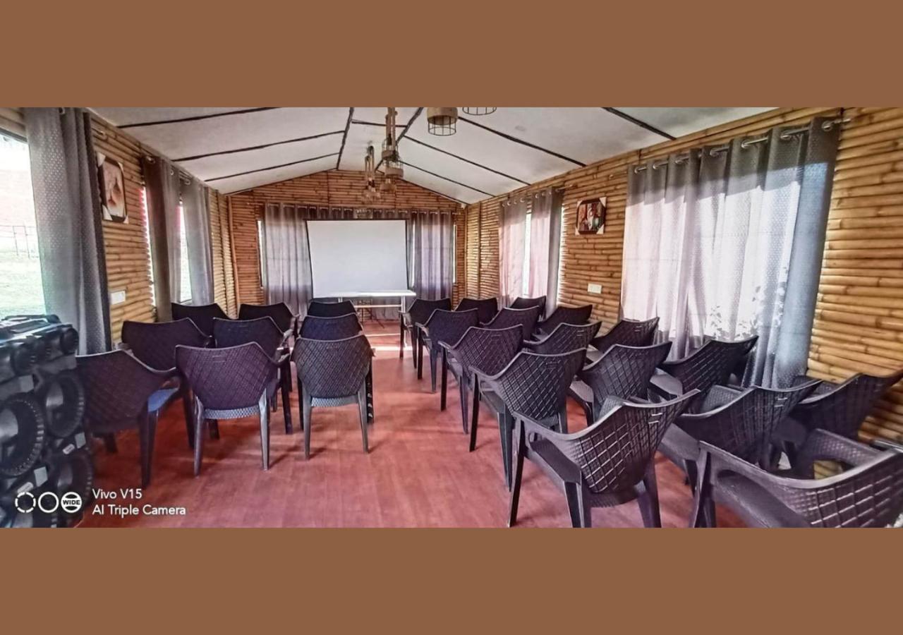 Bamboo Junction Resort - Kanatal, Valley & Mountain View Dhanaulti Kültér fotó